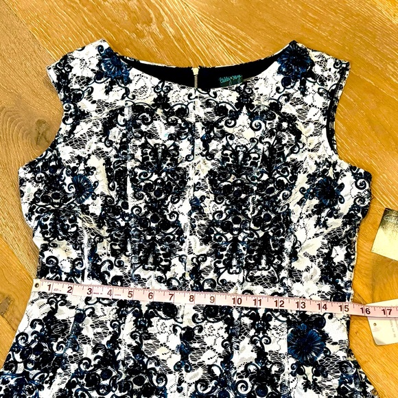 Gabby Skye Fit and Flare Dress Size 10 Pearl and Navy - Picture 3 of 11